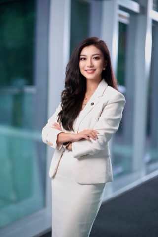Catherine Xiang